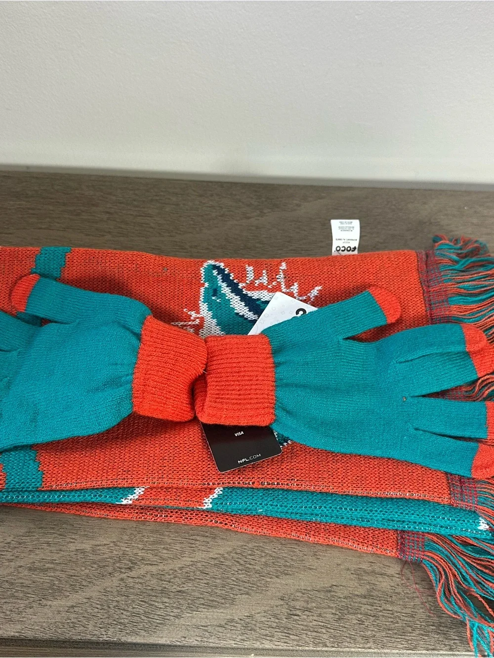 Foco Miami Dolphins Scarf and Gloves Set NFL NWT